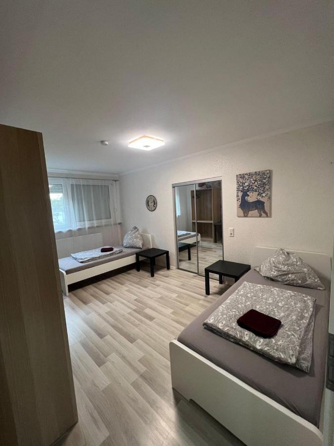 Zentral Gelegenes Apartment In Moenchengladbach Mit W-Lan Exterior foto